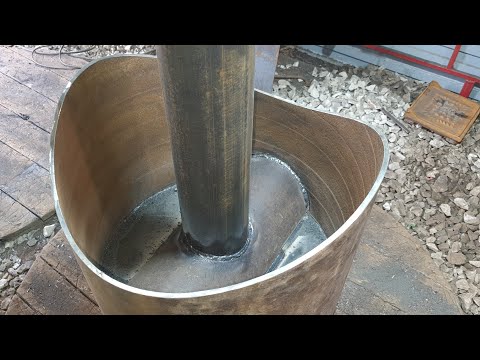Видео: Варим ПЕЧЬ в баню из 530 трубы с открытой каменкой