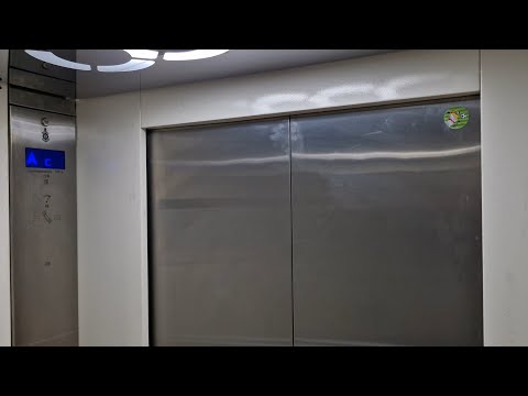 Видео: ✨ТОННИК! НОВЫЙ ЛИФТ МЛМ 2024 ГОДА // Волоколамское ш., 116с3 (Апартаменты, г. Москва)