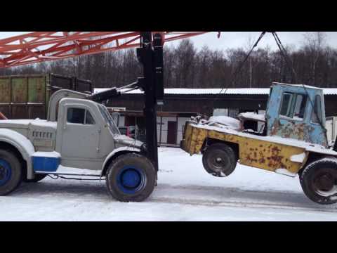 Видео: львовский погрузчик работает часть 1