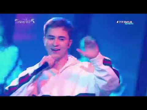 Видео: Ramil' feat  Dava   Танцуй как пчела   SnowПати 5