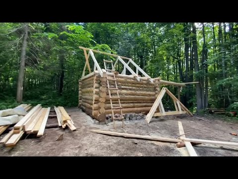 Видео: Стройка лесной избы | Неизданное | Сезон 2020