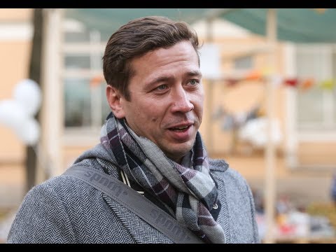 Видео: Андрей Мерзликин. Фильмография, биография, его семья и личная жизнь.