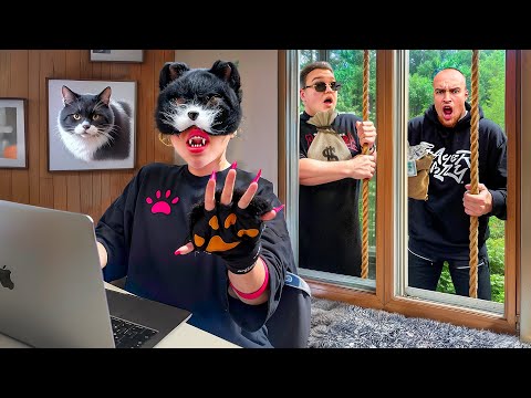 Видео: ЭКСТРЕМАЛЬНОЕ ОГРАБЛЕНИЕ КВАДРОБЕРОВ! КВИНКУ УКУСИЛ КВАДРОБЕР!