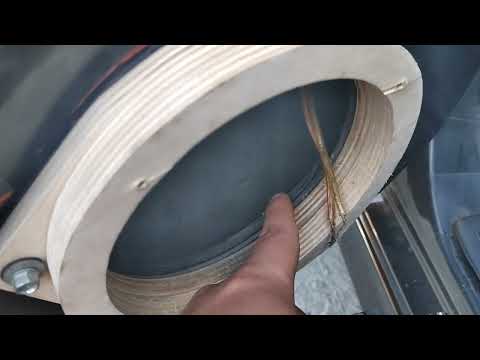 Видео: Замена штатных динамиков в Corolla Fielder на DL Audio  Anaconda 165 Coax