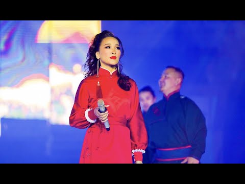 Видео: Enkhtsetseg - Mongol buhiin duulal   Г.Энхцэцэг - Монгол бөхийн дуулал (Concert performance)