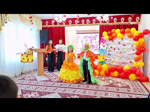 Видео: 3. Показ моды/ Дефиле нарядов из нетрадиционных материалов