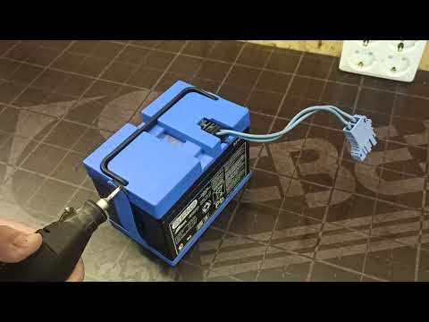 Видео: Литий-ионный аккумулятор для детской электромашины Peg Perego. Два варианта замены.