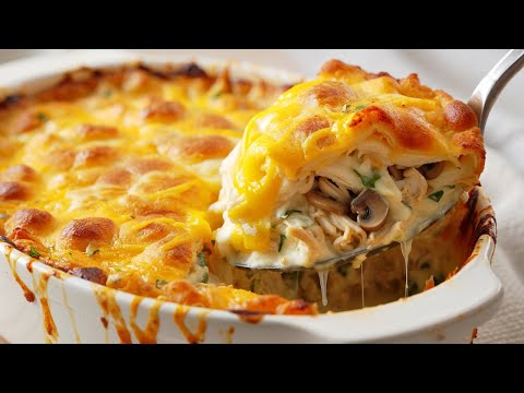 Видео: Нереально вкусная картофельная запеканка с грибами и сыром! 😍