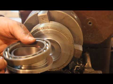 Видео: фрезерная голова на нгф , привод шпинделя/ milling head on ngf, spindle drive