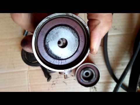 Видео: Замена ремня ГРМ на Mitsubishi Pajero Sport 2013 год,после 100 тыс км,состояние ремней,роликов!