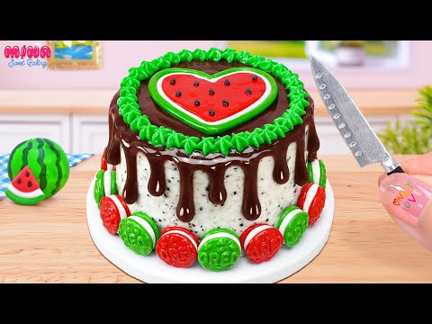Видео: 🍉Арбузный торт с шоколадным сердечком OREO🍉Сытный мини-торт с летним свежим вкусом | Mina Sweet B...
