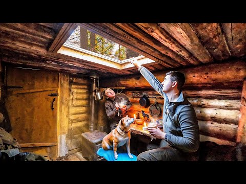 Видео: ЗЕМЛЯНКА В ЛЕСУ ГОД СПУСТЯ | ЧТО С НЕЙ СТАЛО? ПЕРВЫЕ МОРОЗЫ, НОВЫЕ СТУПЕНИ,СЕМЬЯ ЛОСЕЙ и РЫЖИЙ ЗВЕРЬ