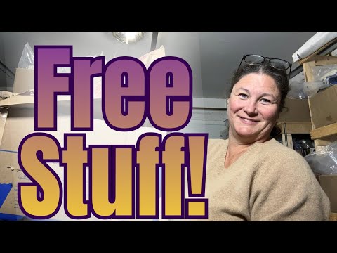 Видео: Что из этой коробки бесплатных вещей мне следует оставить для перепродажи?