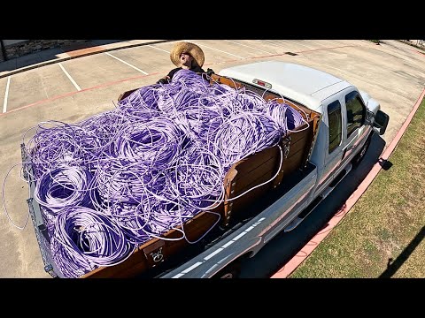 Видео: Ныряние в мусорных баках (БОЛЬШИЕ ДЕНЬГИ!)