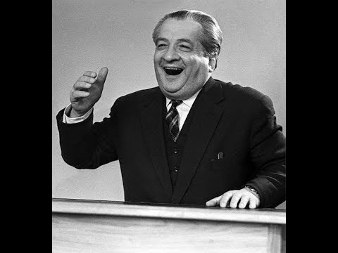 Видео: Ираклий Андроников - первый раз на эстраде