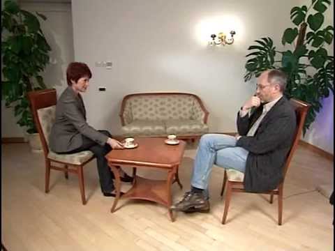 Видео: Долго и счастливо. "Родословное древо - яблоко от яблони" (4/11)