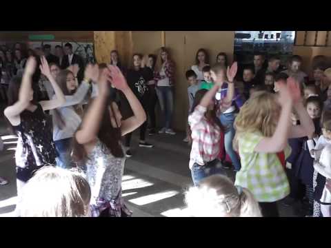 Видео: Флешмоб до Дня вчителя