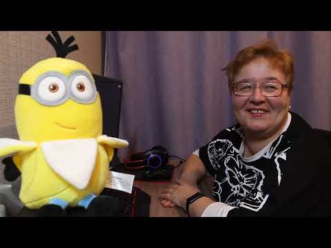 Видео: РЕАКЦИЯ МАМЫ НА [наше последнее лето - паралич]