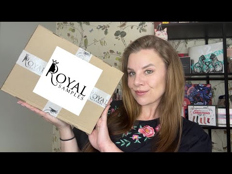 Видео: ROYAL SAMPLES/COSMIC BEAUTY/РАСПАКОВКА