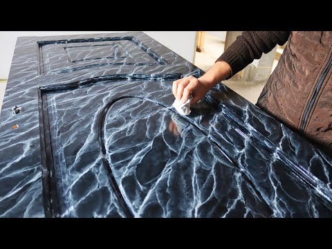 Видео: Покраска деревянных дверей. Роскошные черные мраморные двери под мрамор