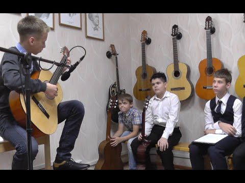 Видео: открытое занятие "Послушай как я играю" - Абдуваитов А.Х.