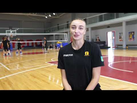 Видео: Спортивные сборы по волейболу