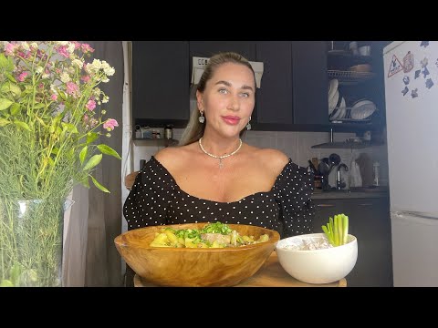 Видео: МУКБАНГ С КАРТОШЕЧКОЙ И ГРИБАМИ И СЕЛЕДКОЙ /ПРИВОРОТ СУЩЕСТВУЕТ ЛИ НА САМОМ ДЕЛЕ ?#mukbang