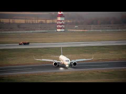 Видео: Международный аэропорт Алматы - единственный в СНГ, сертифицированный по категории III B ИКАО