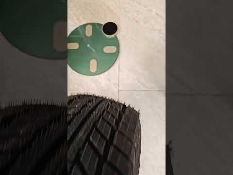 Видео: Сравнение глубины протектора зимних шин  бел-297, бел-317, Pw-102, бел-465, Gislaved Artic Control 