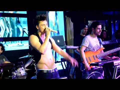 Видео: Дима Билан- NOF "Мёд"Ярославль 30/11/2012