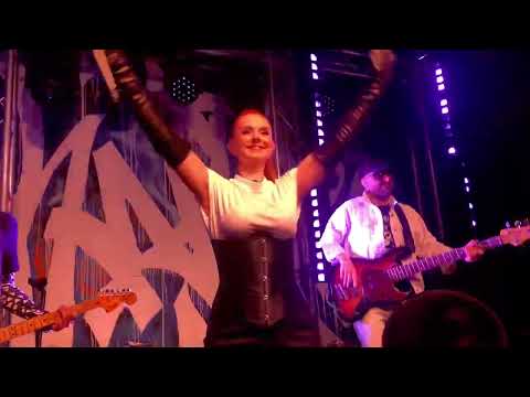 Видео: Лена Катина (t.A.T.u.)-All the things she said. 07.11.2025, ресторан Токио city, Санкт-Петербург.