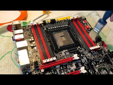 Видео: Мойка материнской платы и ремонт охлаждения процессора
