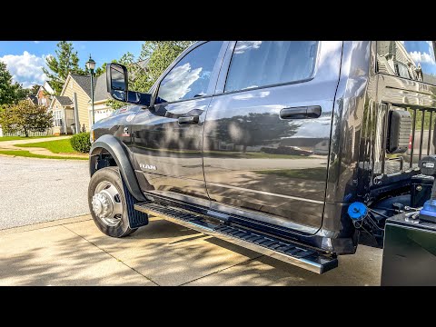 Видео: 2022 RAM 4500 установка порогов «running boards»  for truck