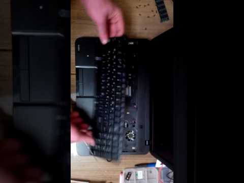 Видео: Разборка и чистка Toshiba Satellite C850