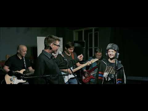 Видео: Владимир Бурдин и AzZza - Веселись, старуха - Кавер на Ника Рок-н-ролла в Л52