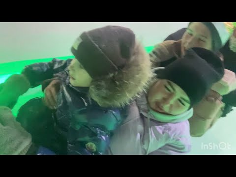 Видео: Эххх, прокачу😜 Обзор новогодних городков г. Каменск-Уральского😎