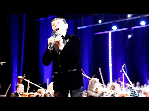 Видео: Песня «Просьба» Александры Пахмутовой  солист Виктор Скоробродов