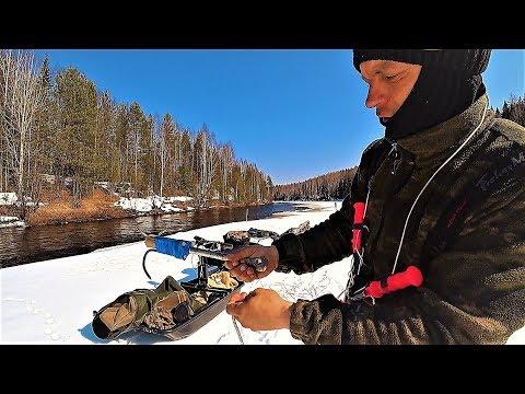 Видео: ИЗОЛЯЦИЯ! УКРЫЛСЯ В ТАЙГЕ! ДЕРЖУСЬ ДО ПОСЛЕДНЕГО! ЕДУ К УТОНУВШЕЙ КАМЕРЕ.
