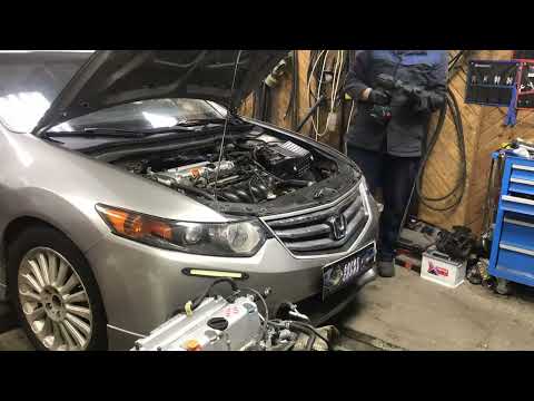 Видео: Демонтаж двигателя Хонда Аккорд. Dismantling of the Honda Accord engine.
