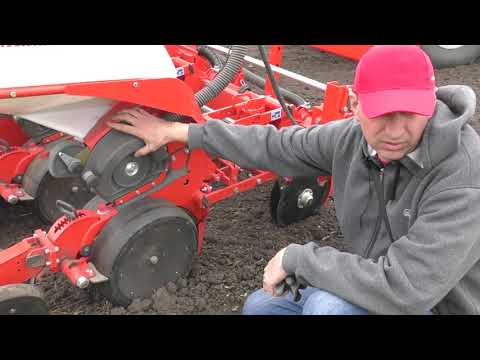 Видео: Сеялка MAXIMA 2TM KUHN_в работе