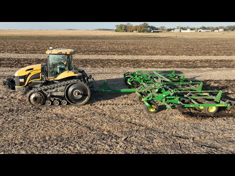 Видео: Я не люблю обработку земли, но все равно этим занимаюсь...
