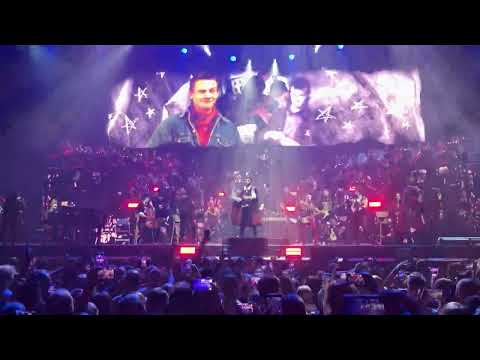 Видео: 15 Прыгну со скалы