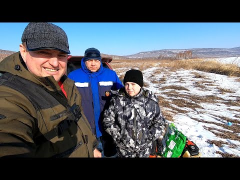 Видео: Весенняя Рыбалка с Сыном в Шарыпово, КАТЭК - ТРУБА! Закрытие сезона - день Первый!