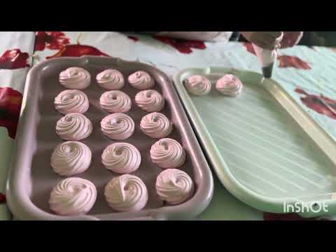 Видео: 📦ПАКУЮ БРИНЗУ 😋Готую зефір 🧁Зрізаємо виноград з арки 🍇 Життя в селі на Одещині