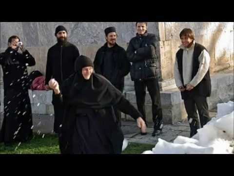 Видео: Mати Јелена Игуманија манастита Ћелија Пиперска.