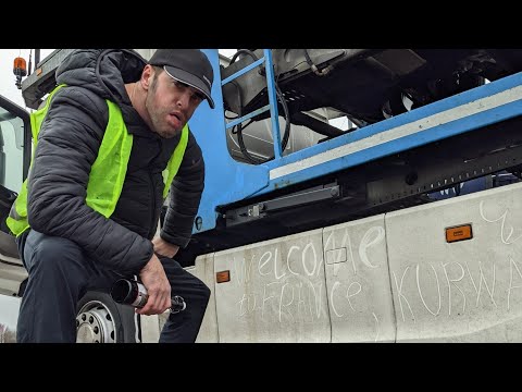 Видео: ЮрыкТолик БЕЗ ПАНИКИ