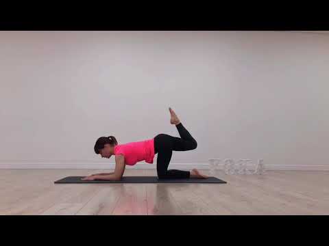 Видео: Пилатес дома. Быстрая проработка всего тела с подробными комментариями