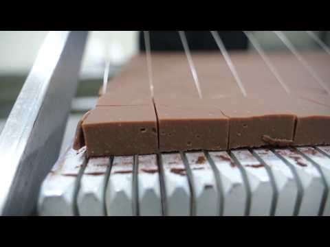 Видео: Процесс изготовления шоколада ручной работы- Корейская уличная еда