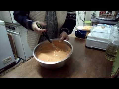 Видео: ПИРОГ с добавкой переспелой  хурмы, очень вкусный десерт.Мой фирменный рецепт.