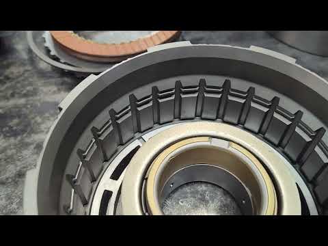 Видео: Модификации барабанного трансмиссии Ford C4 Direct